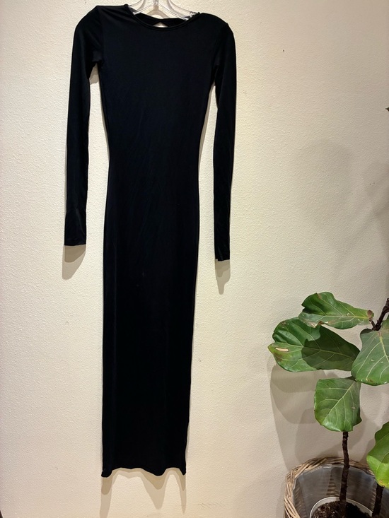 SKIMS SMOOTH LOUNGE LONG SLEEVE OPEN BACK LONG DRESS SZ XXS BLACK - Picture 2 of 5